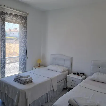 De-lale Hotel