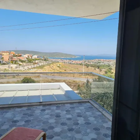 Hotel De-lale Çeşme