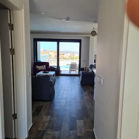 Hotel De-lale Çeşme