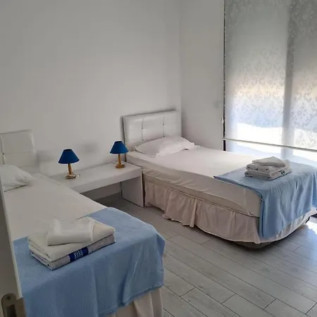 Hotel De-lale Çeşme